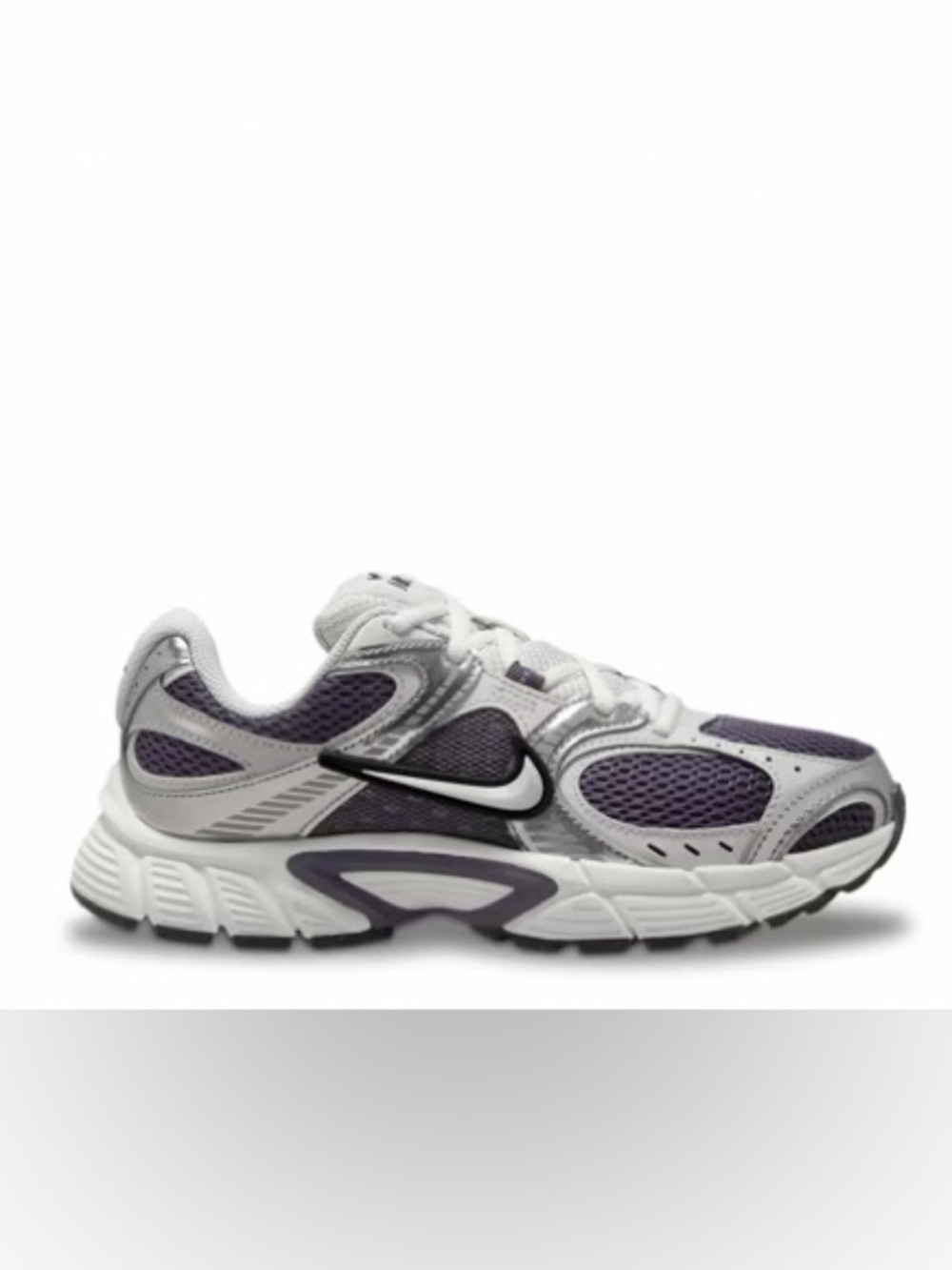 Nike V5 RNR Sneaker - Women's purple/white brand new nvr worn womens sz 10!
